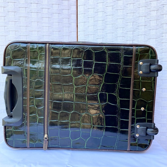 Dooney & Bourke Suitcase EUC - Picture 11 of 13